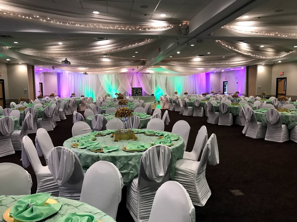 Mounds View Event Center - Minneapolis / St. Paul Meetings/Weddings in
