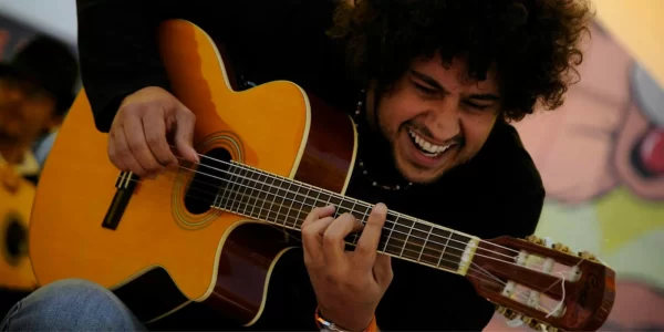 Diego Figueiredo: Grammy-Nominated Guitar Master