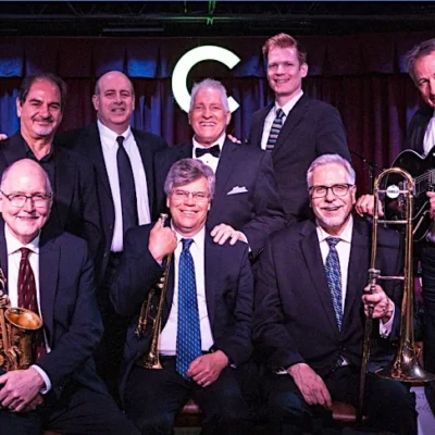 Ultimate Sinatra Featuring Wayne Anthony