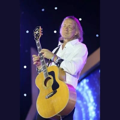 Acoustic Guitar Trailblazer- Billy McLaughlin & special guest Nathan Wilson